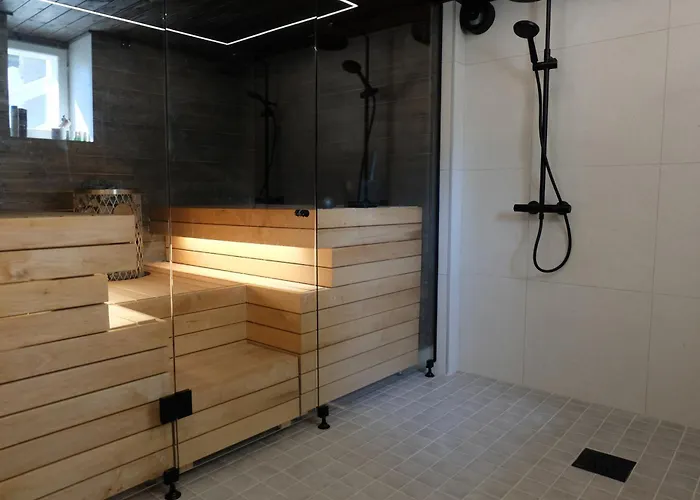 شقة Omakotitalo, Kangasala, Ponsin Talo