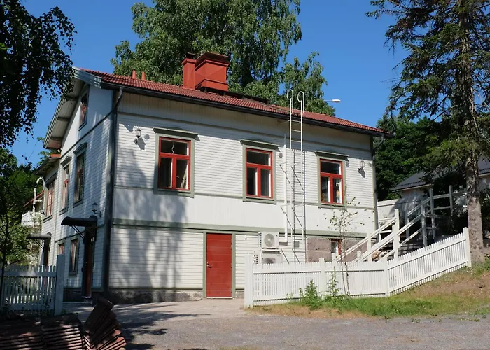 Omakotitalo, Kangasala, Ponsin Talo 캉아살라