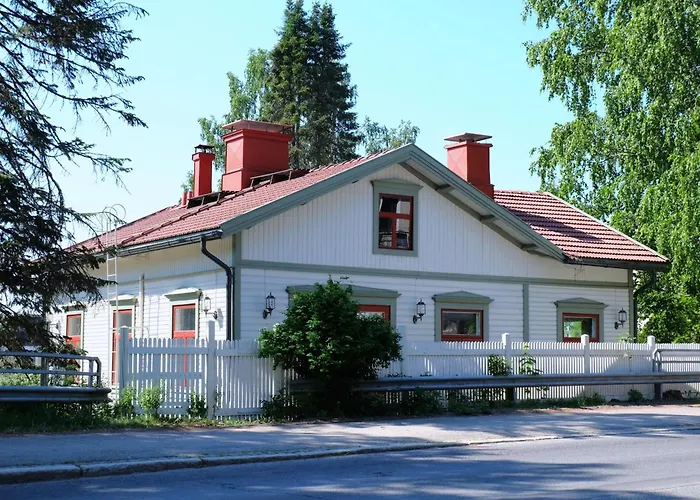 Omakotitalo, Kangasala, Ponsin Talo كانغاسالا